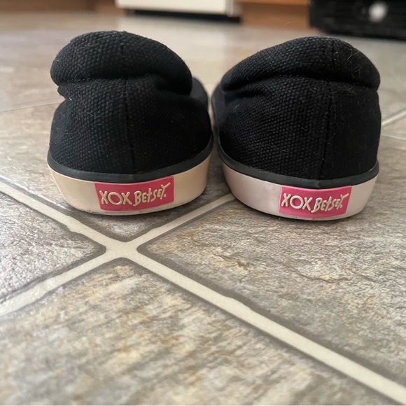 Betsey Johnson Slip on Shoes - Picture 4 of 9